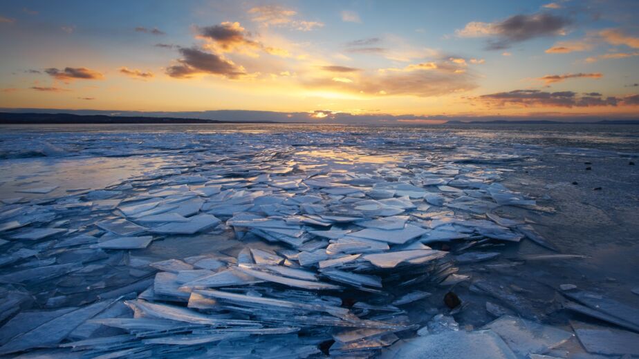 Ice cracks in lake Balaton, Hungary