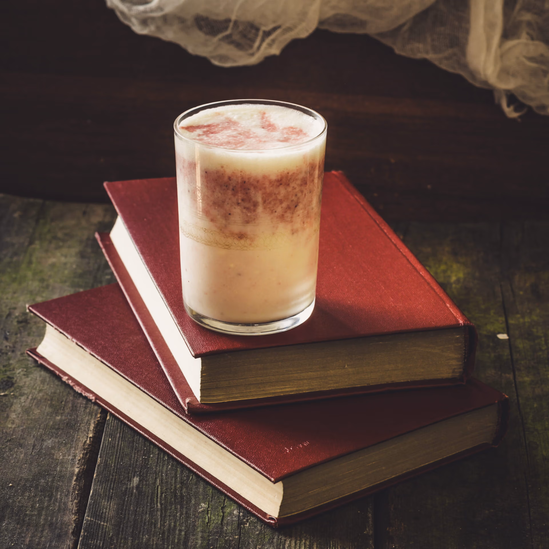 12 Books to Read Before Going to Japan